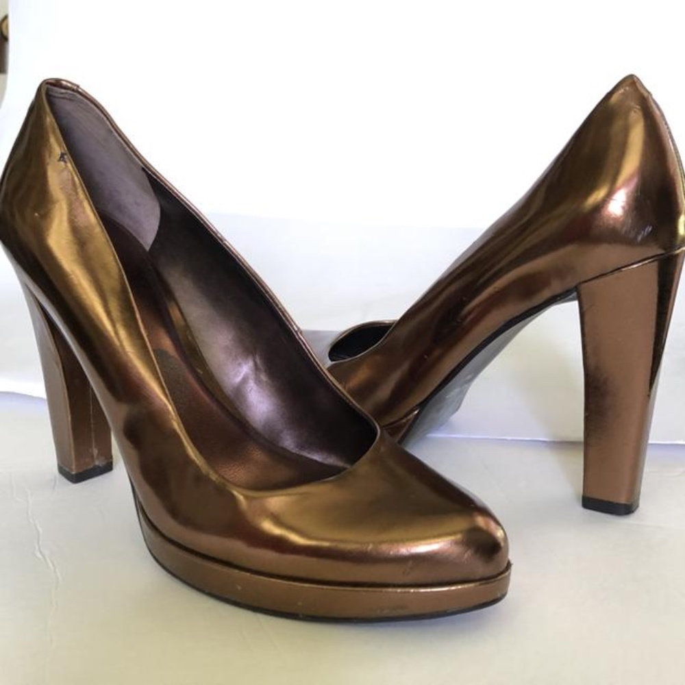 Nine West Bronze Patent Leather Platform Heels Shoes